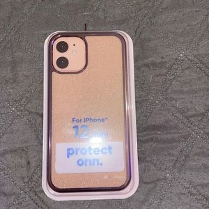 Doesn’t fit my phone!